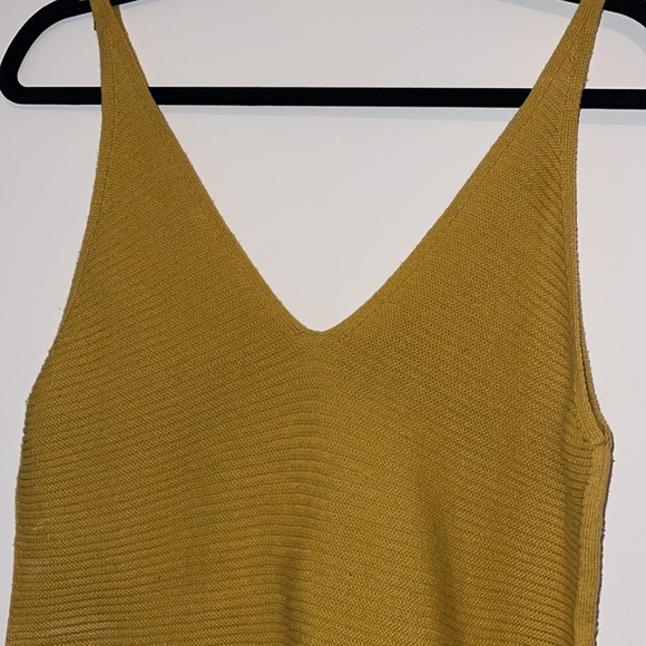 Express Knit Tank Top - Picture 2 of 4